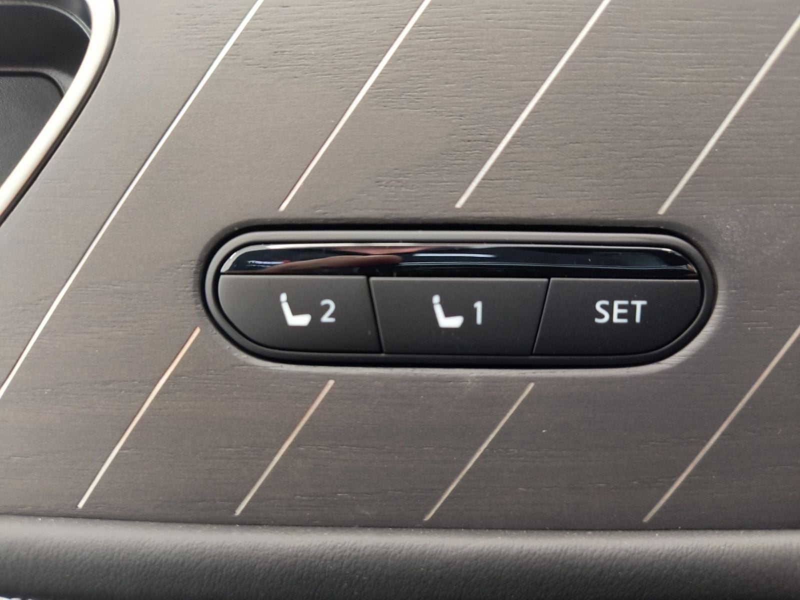 2027 INFINITI QX80 AUTOGRAPH