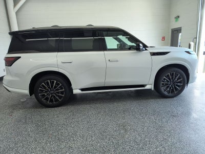 2027 INFINITI QX80 AUTOGRAPH