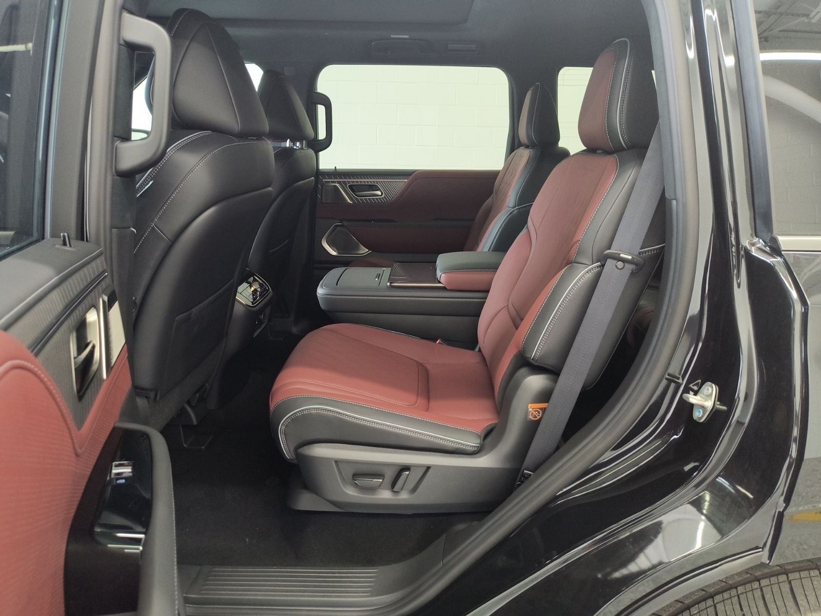 2027 INFINITI QX80 AUTOGRAPH