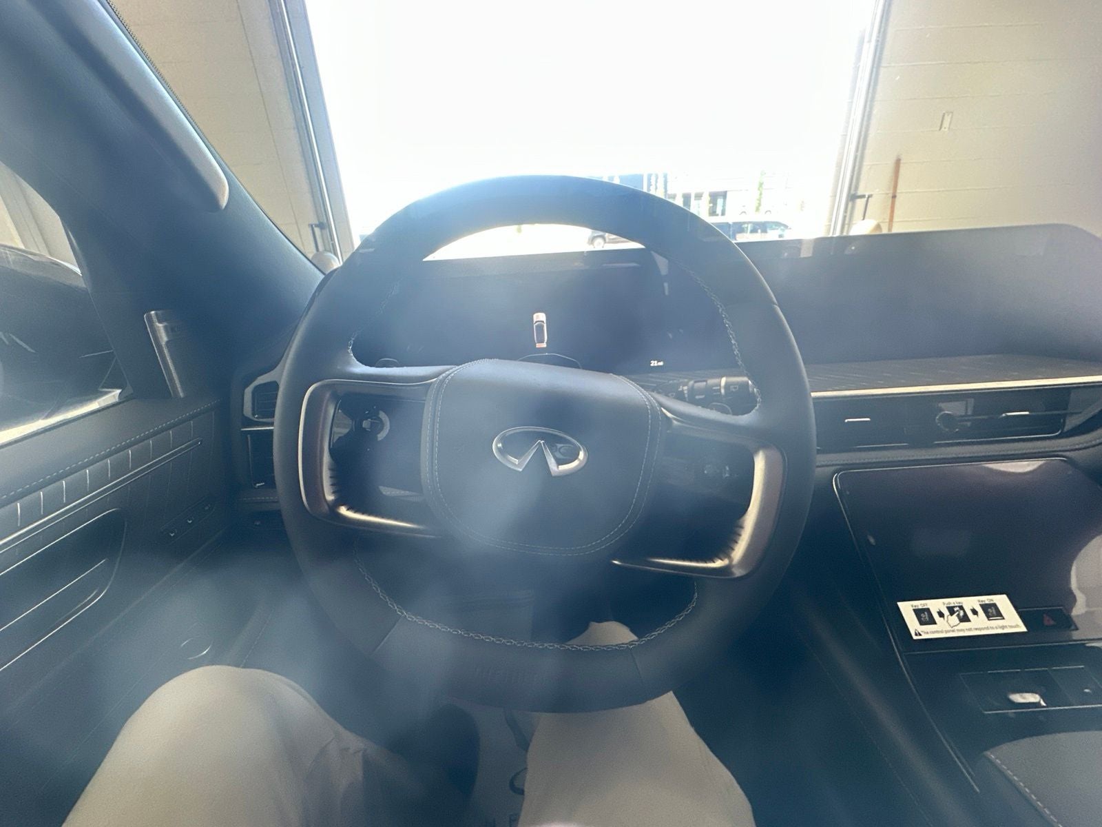 2027 INFINITI QX80 AUTOGRAPH