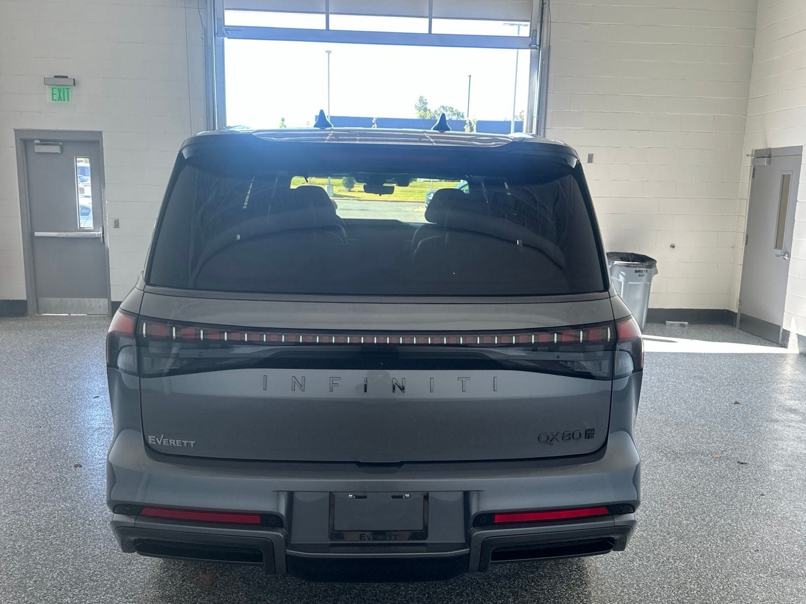 2027 INFINITI QX80 AUTOGRAPH