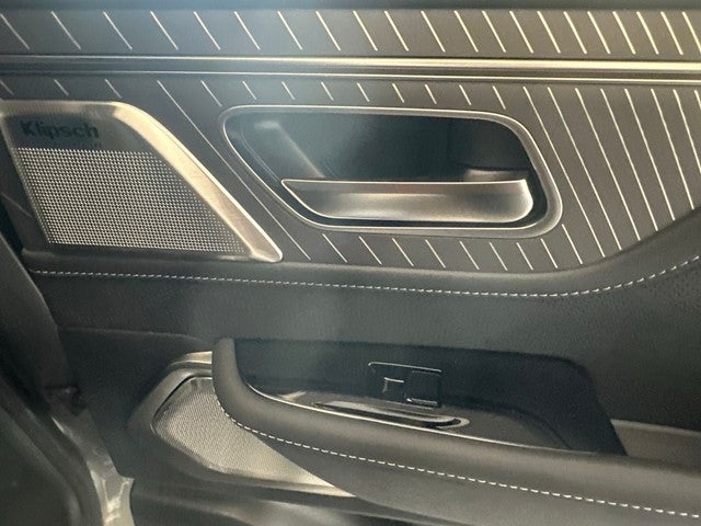 2027 INFINITI QX80 AUTOGRAPH