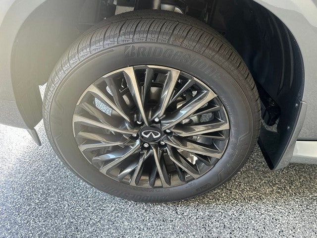 2027 INFINITI QX80 AUTOGRAPH