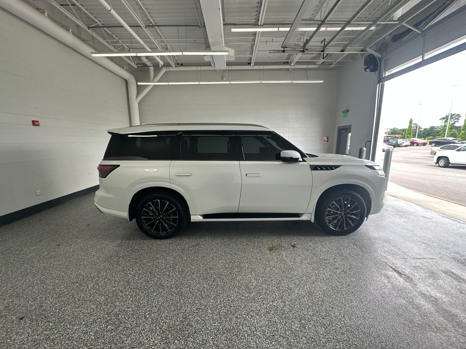 2026 INFINITI QX80 AUTOGRAPH AWD