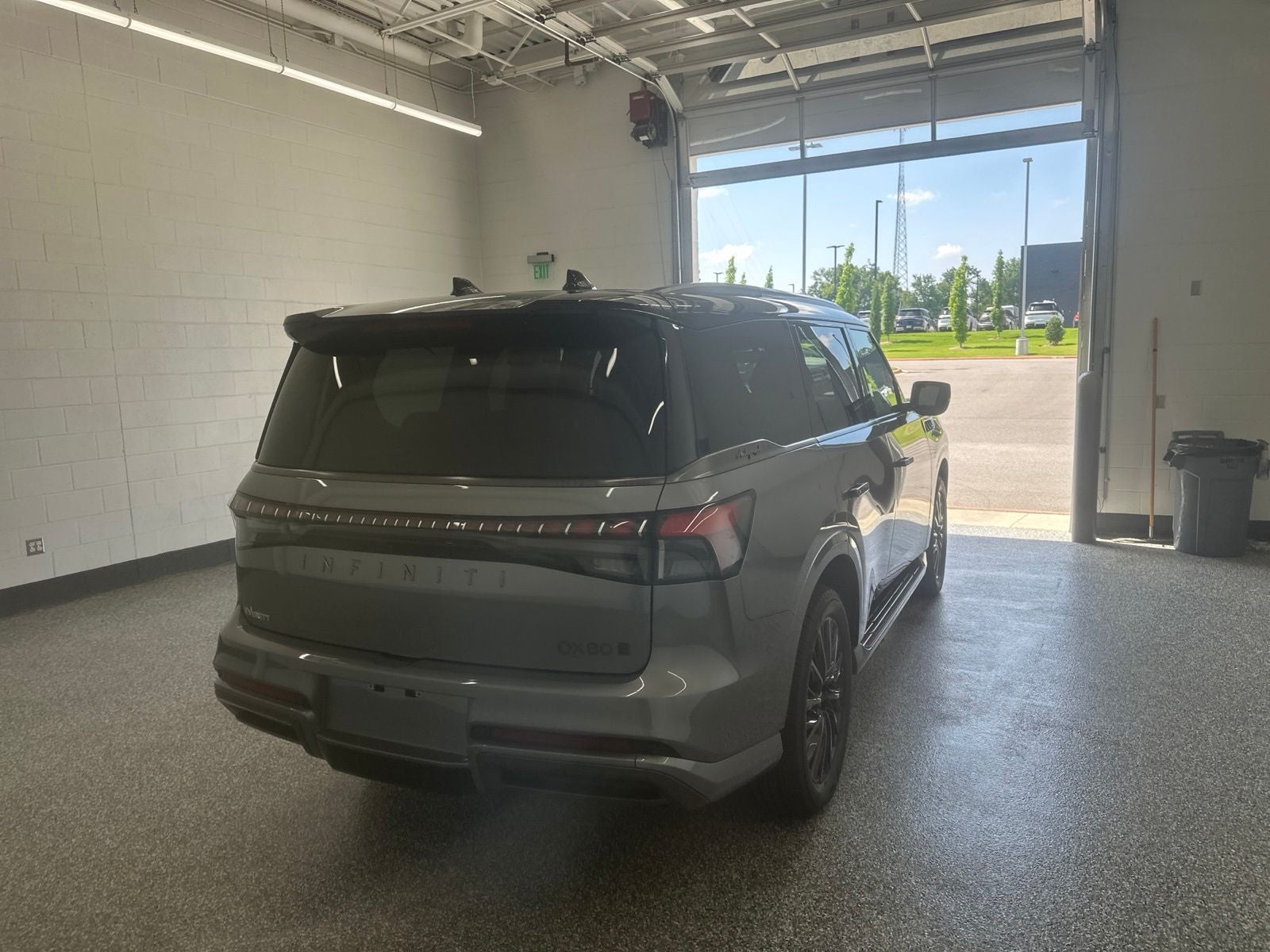 2027 INFINITI QX80 AUTOGRAPH
