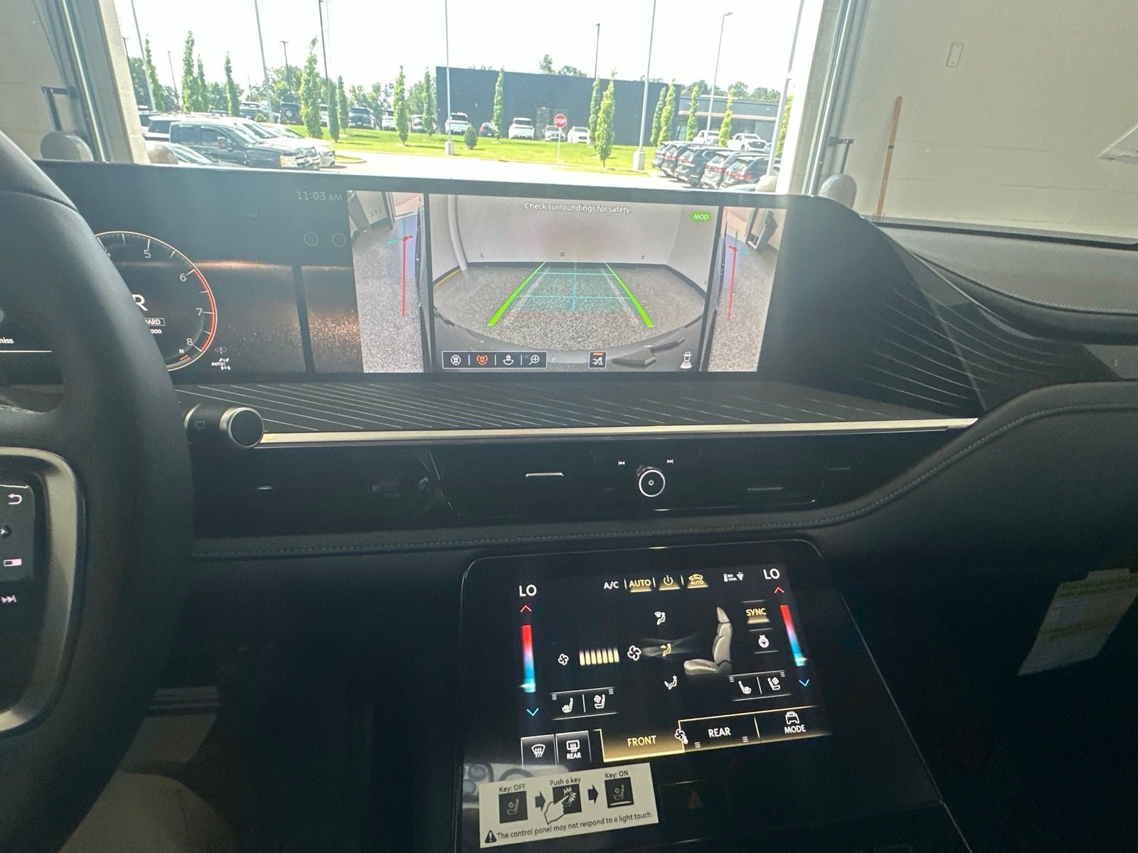2027 INFINITI QX80 AUTOGRAPH