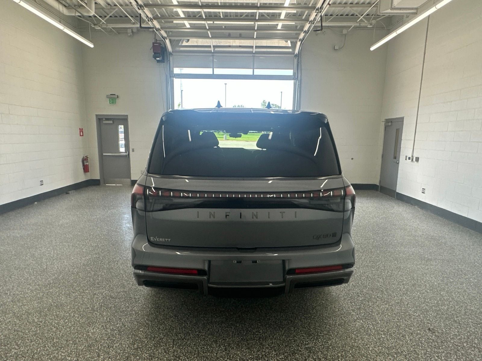 2027 INFINITI QX80 AUTOGRAPH