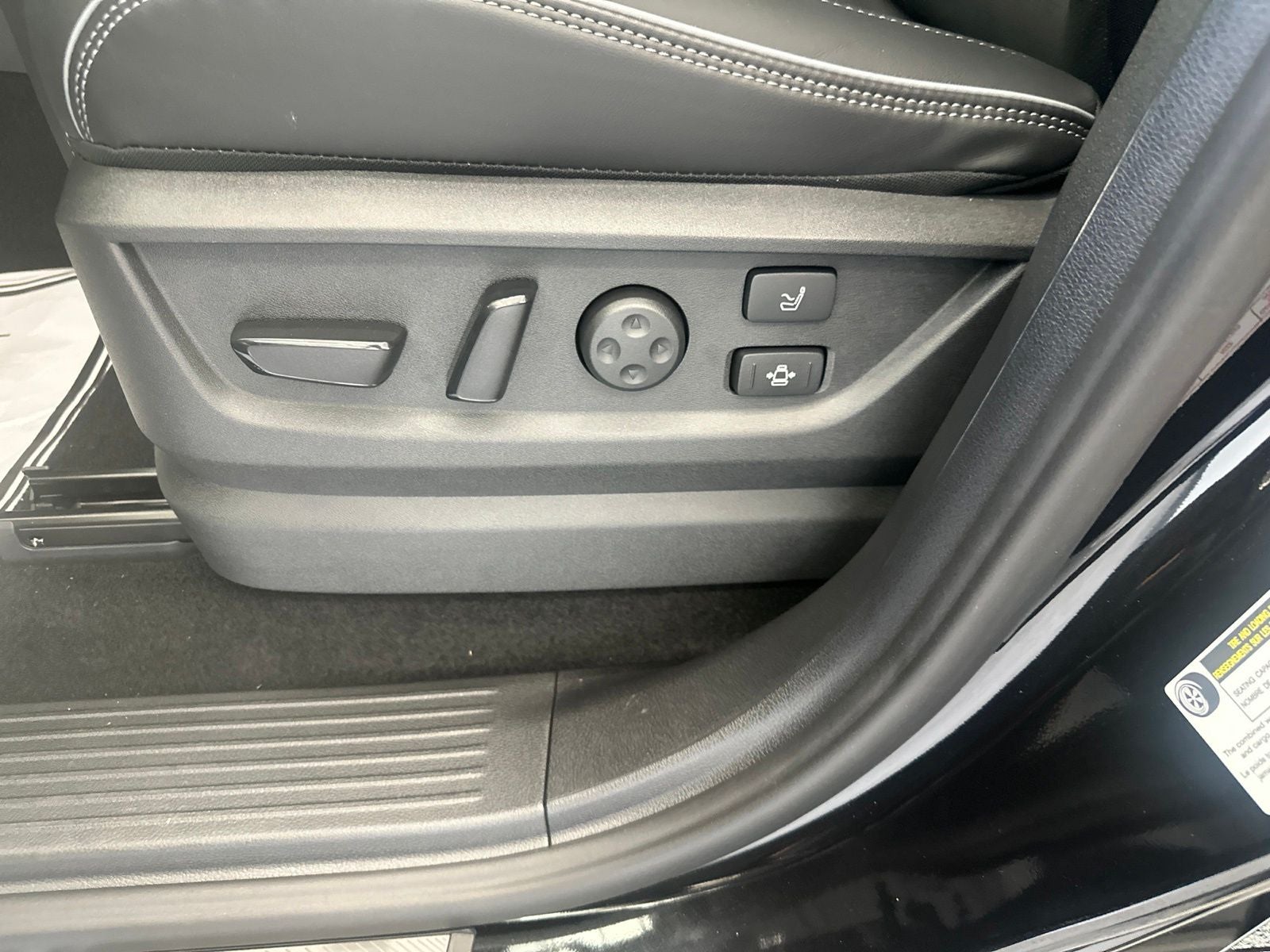 2027 INFINITI QX80 AUTOGRAPH