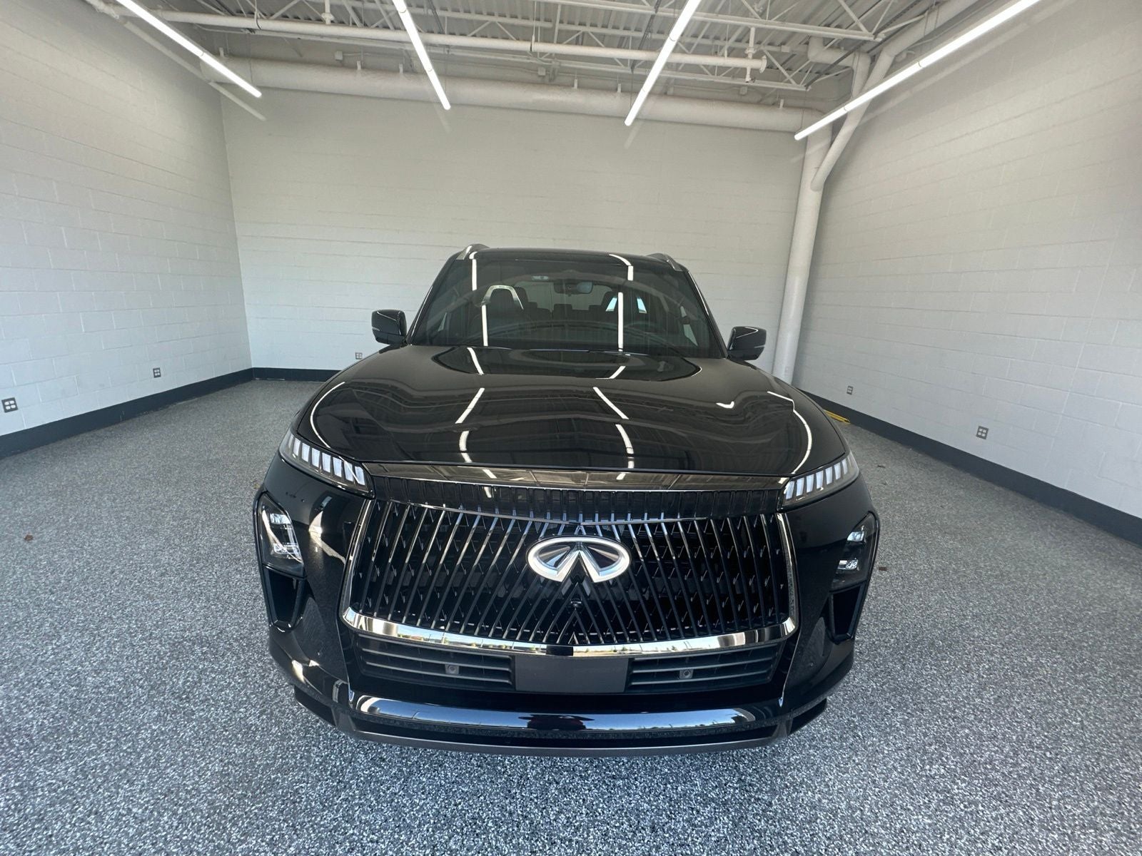 2027 INFINITI QX80 AUTOGRAPH