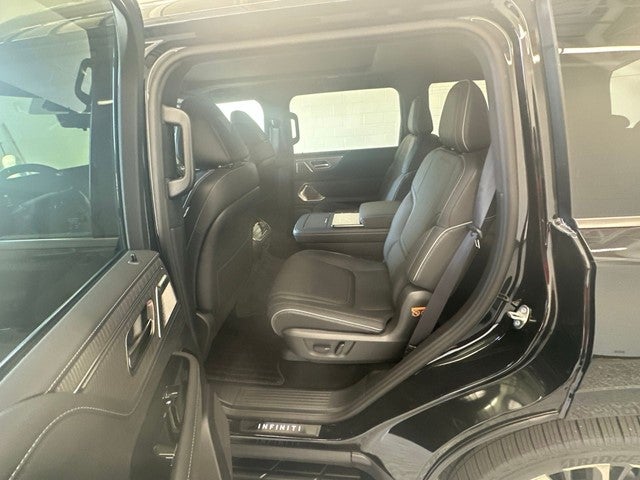 2027 INFINITI QX80 AUTOGRAPH