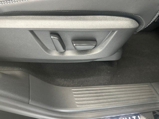 2027 INFINITI QX80 AUTOGRAPH