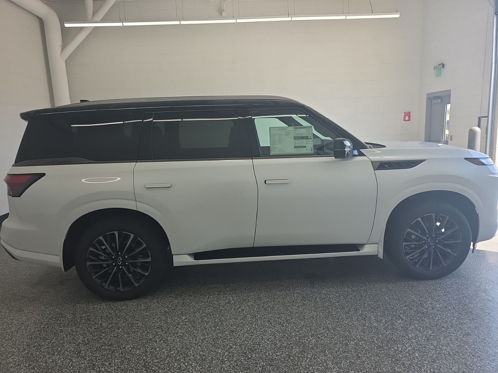 2026 INFINITI QX80 AUTOGRAPH