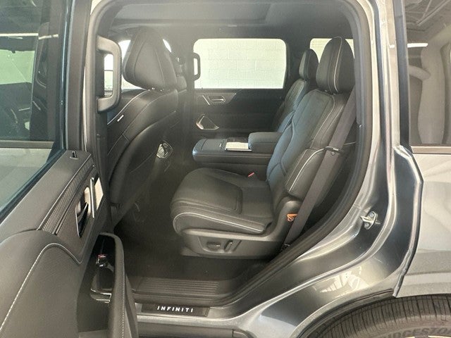 2027 INFINITI QX80 AUTOGRAPH