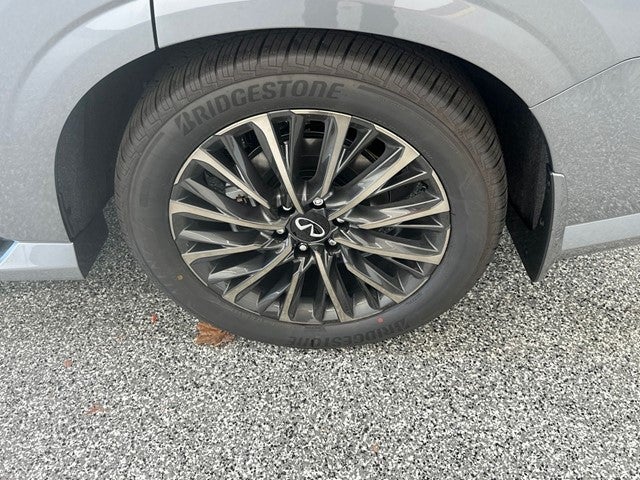 2027 INFINITI QX80 AUTOGRAPH