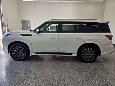 2027 INFINITI QX80 AUTOGRAPH