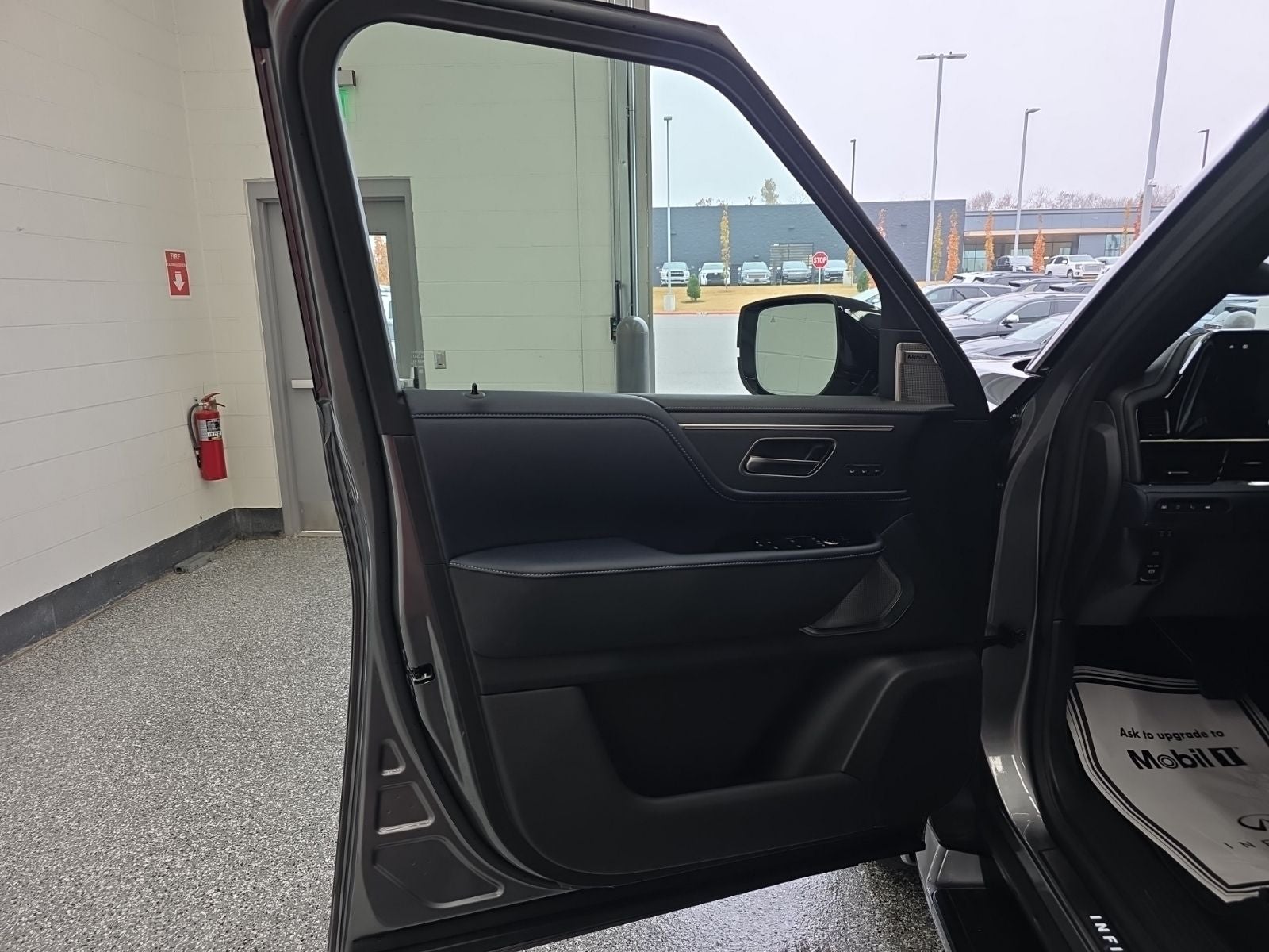 2026 INFINITI QX80 SPORT