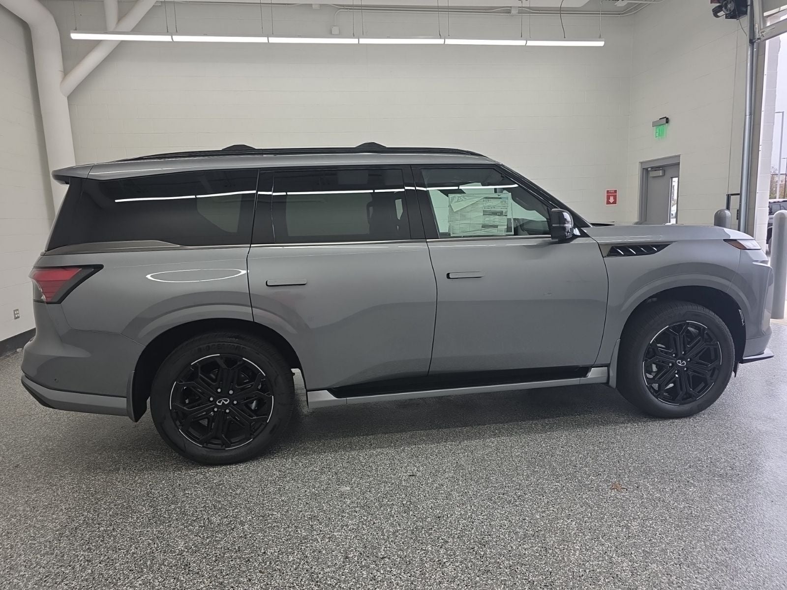 2026 INFINITI QX80 SPORT