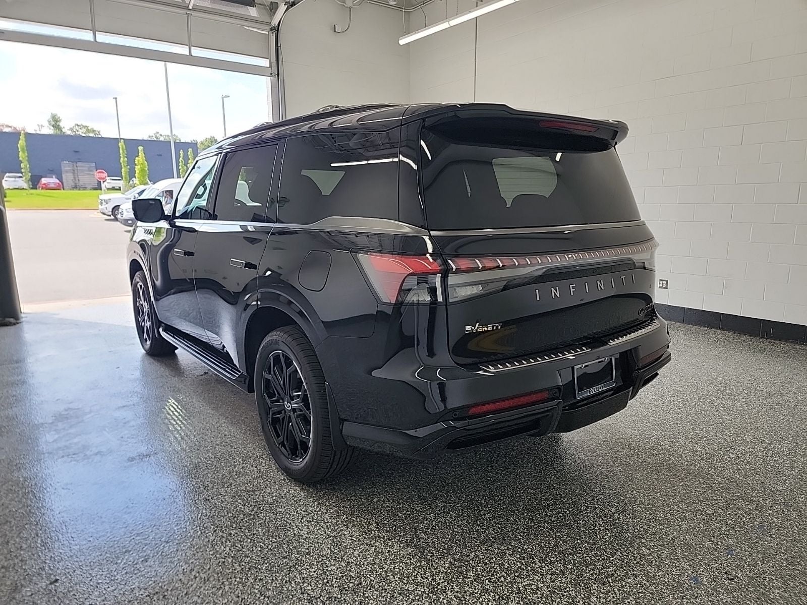 2026 INFINITI QX80 SPORT