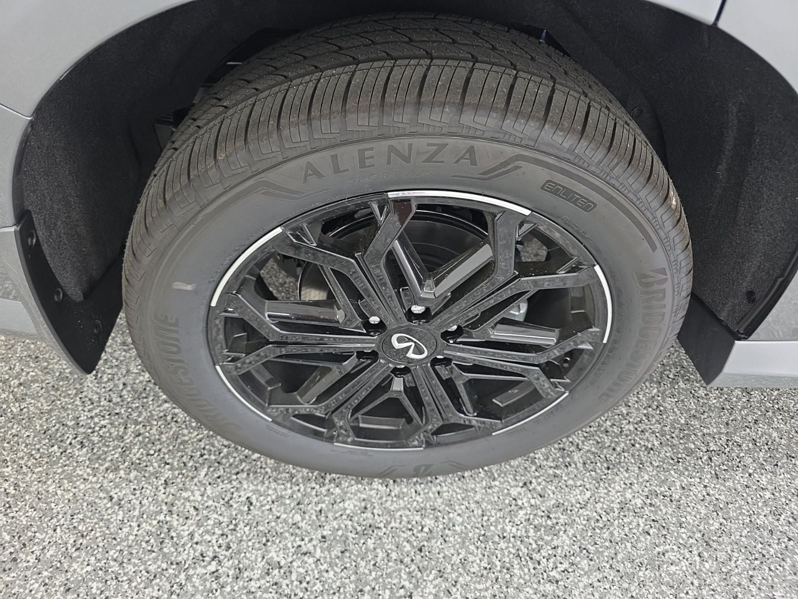 2026 INFINITI QX80 SPORT