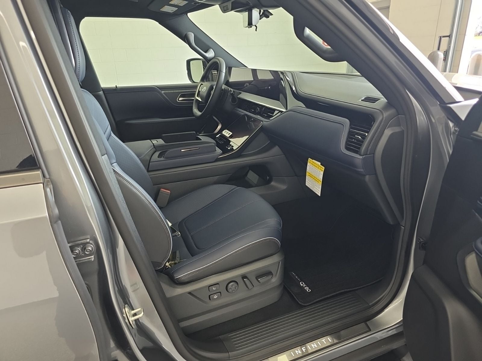 2026 INFINITI QX80 SPORT