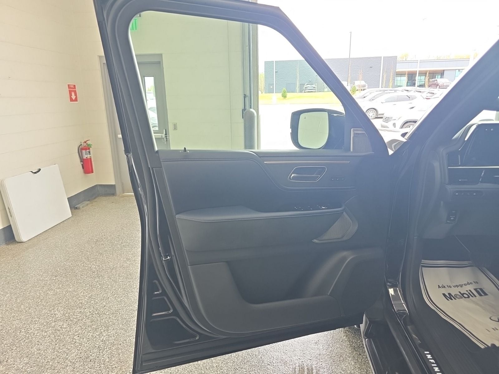 2026 INFINITI QX80 SPORT