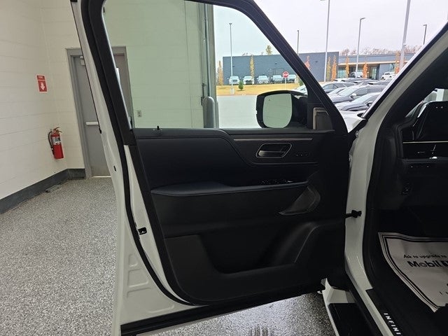 2026 INFINITI QX80 SPORT