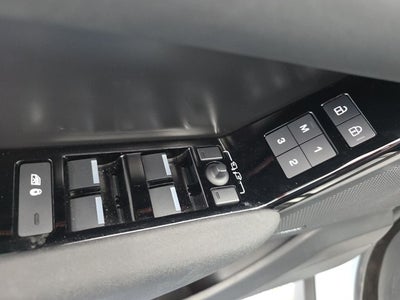 2025 Land Rover Range Rover Velar Dynamic SE