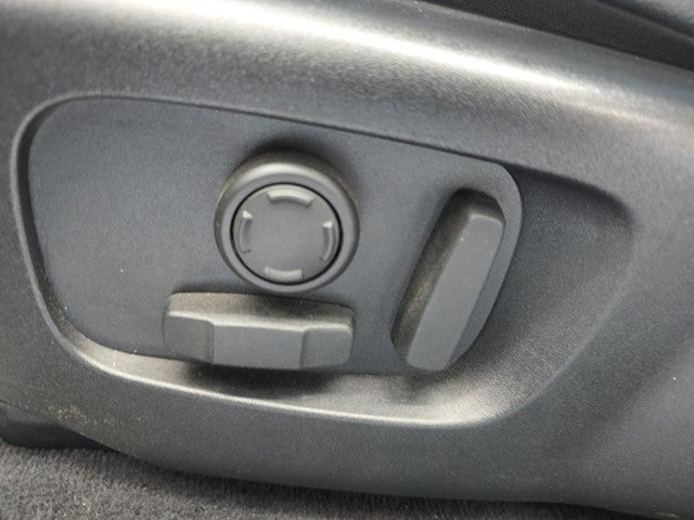 2025 Land Rover Range Rover Velar Dynamic SE