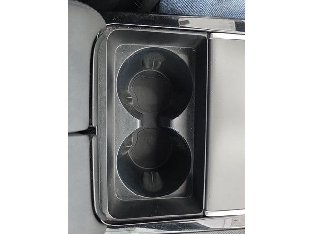 2025 Land Rover Range Rover Velar Dynamic SE