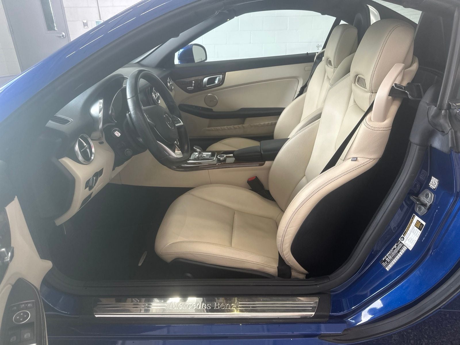 2017 Mercedes-Benz SLC SLC 300