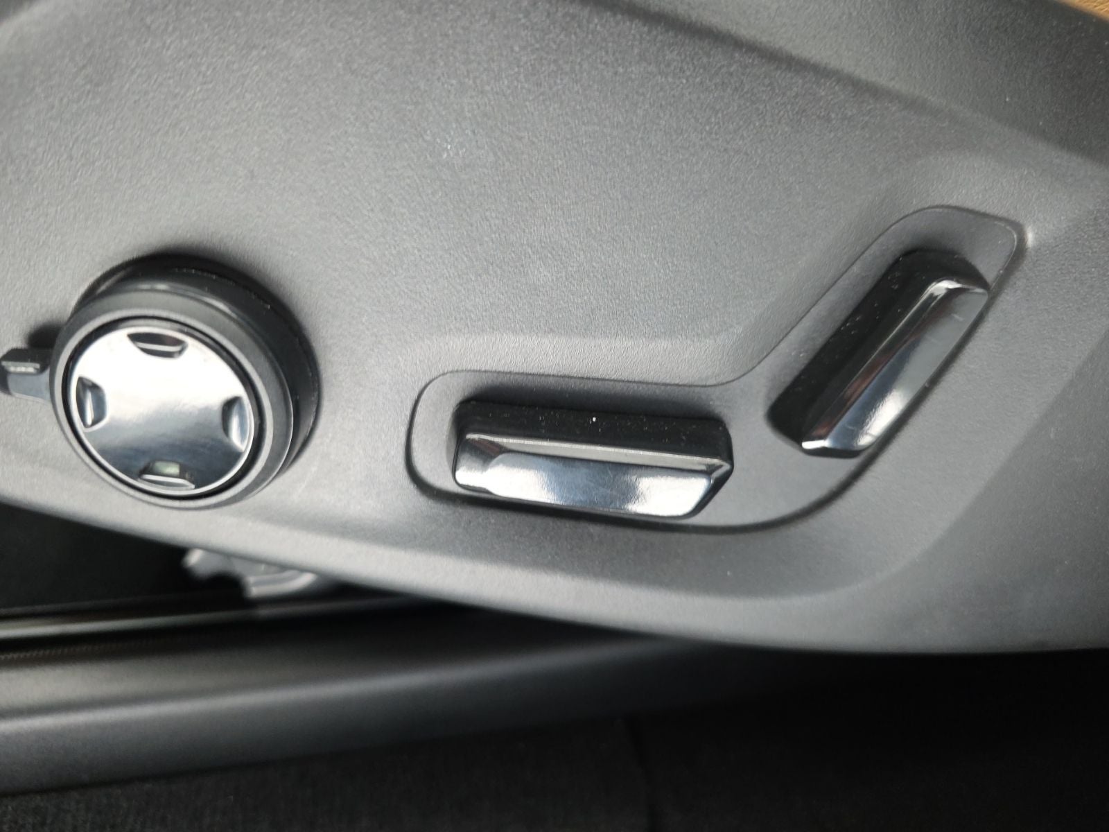 2021 Volvo XC90 Recharge Plug-In Hybrid T8 Inscription 7 Passenger