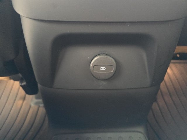 2021 Volvo XC90 Recharge Plug-In Hybrid T8 Inscription 7 Passenger