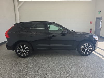 2023 Volvo XC60 B5 Plus Dark Theme
