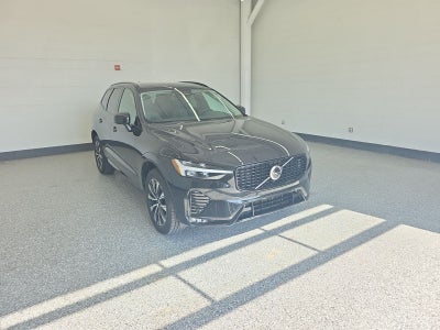 2023 Volvo XC60 B5 Plus Dark Theme