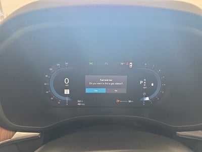 2023 Volvo XC60 B5 Plus Dark Theme