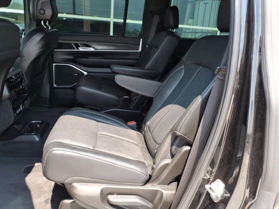 2023 Jeep Wagoneer Series II