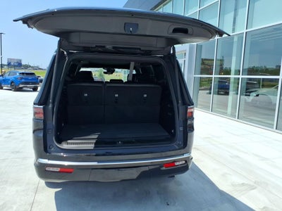 2023 Jeep Wagoneer Series II