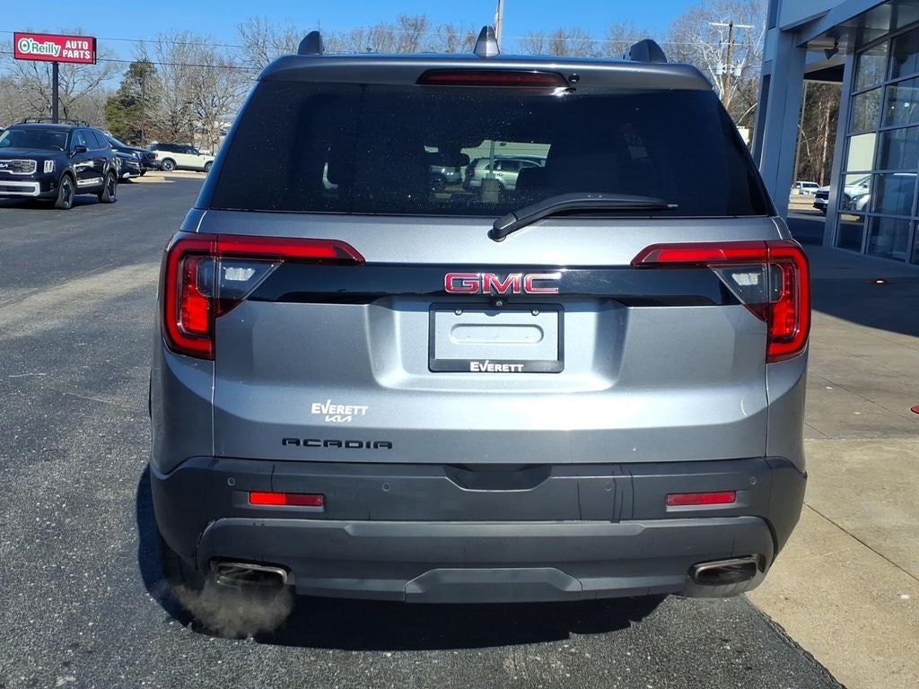 2022 GMC Acadia SLT