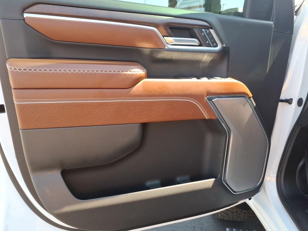 2025 GMC Sierra 2500HD Denali Ultimate