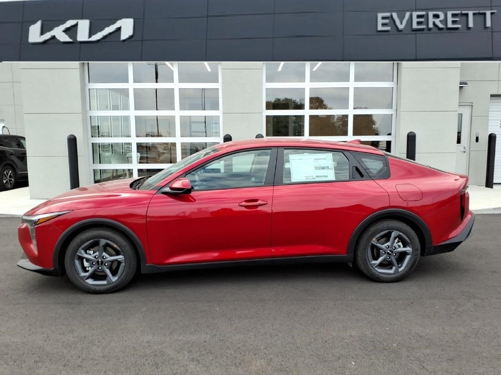 2027 Kia K4 LXS