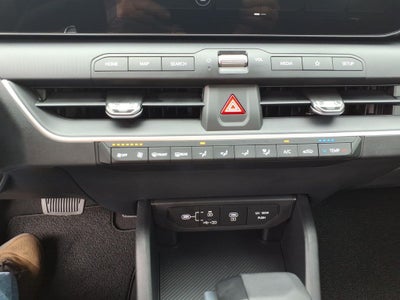 2026 Kia K4 LX