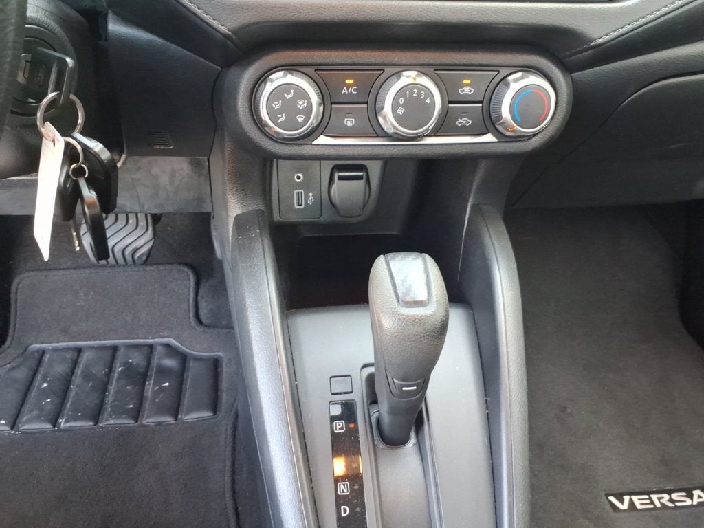 2024 Nissan Versa 1.6 S