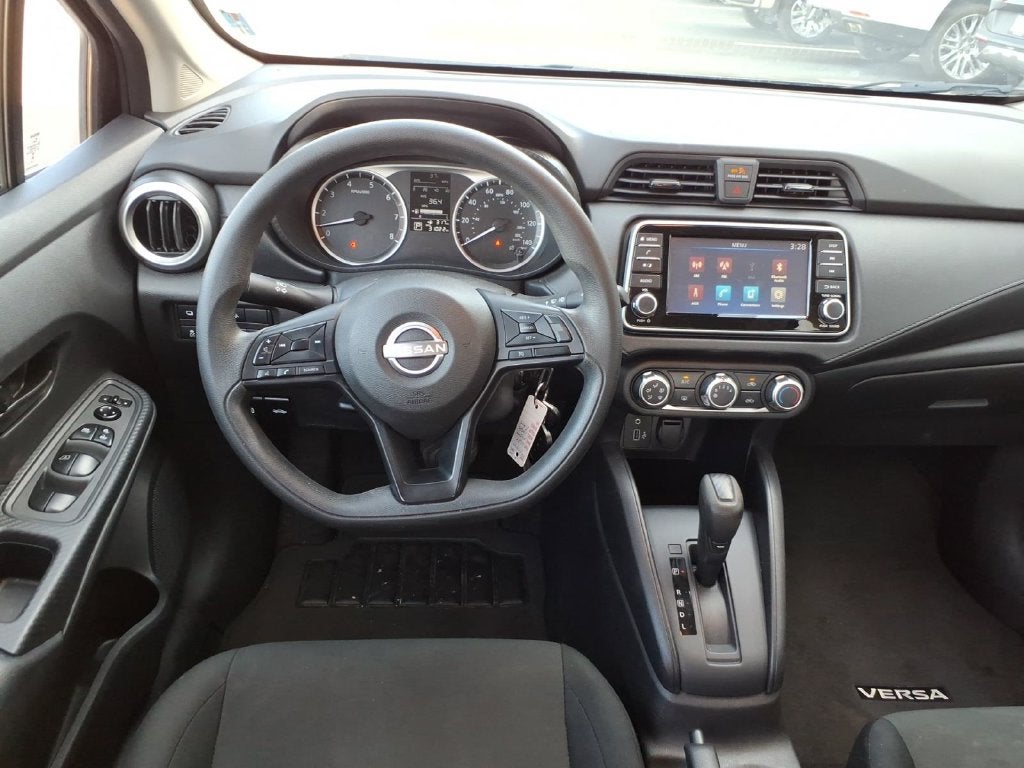 2024 Nissan Versa 1.6 S