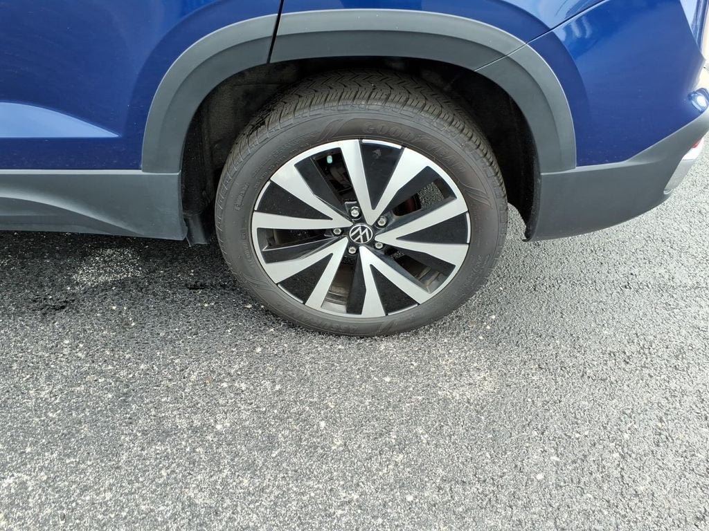 2023 Volkswagen Taos 1.5T SE
