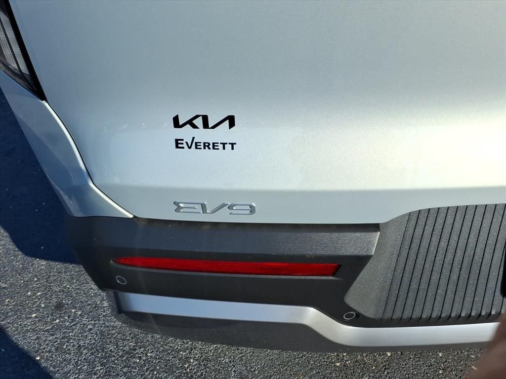 2026 Kia EV9 Wind