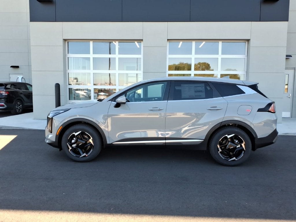 2027 Kia Sportage EX