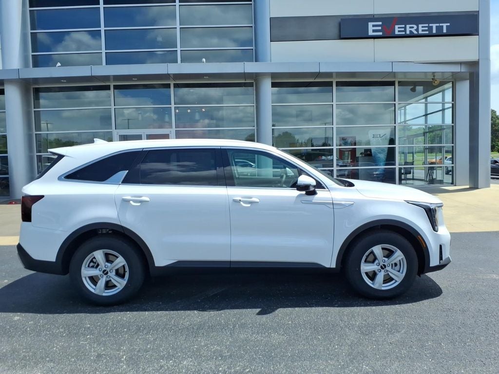 2026 Kia Sorento LX