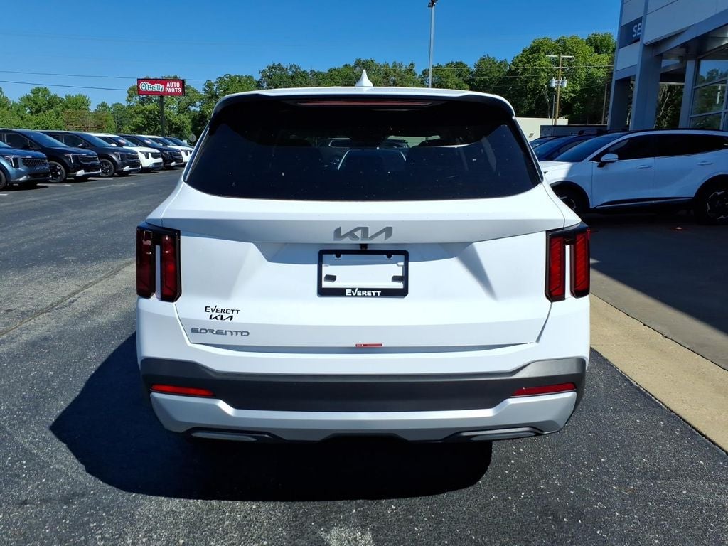 2026 Kia Sorento LX