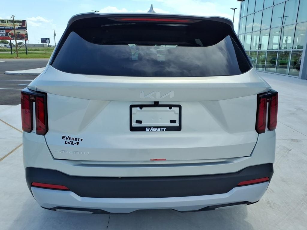 2026 Kia Sorento LX