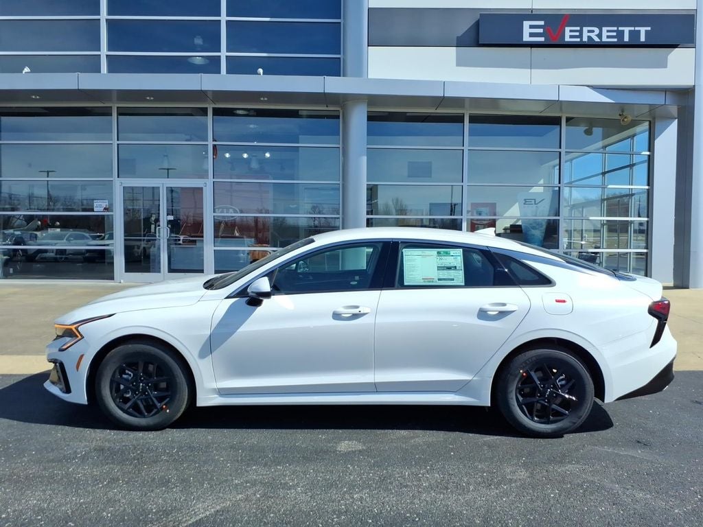 2026 Kia K5 LXS